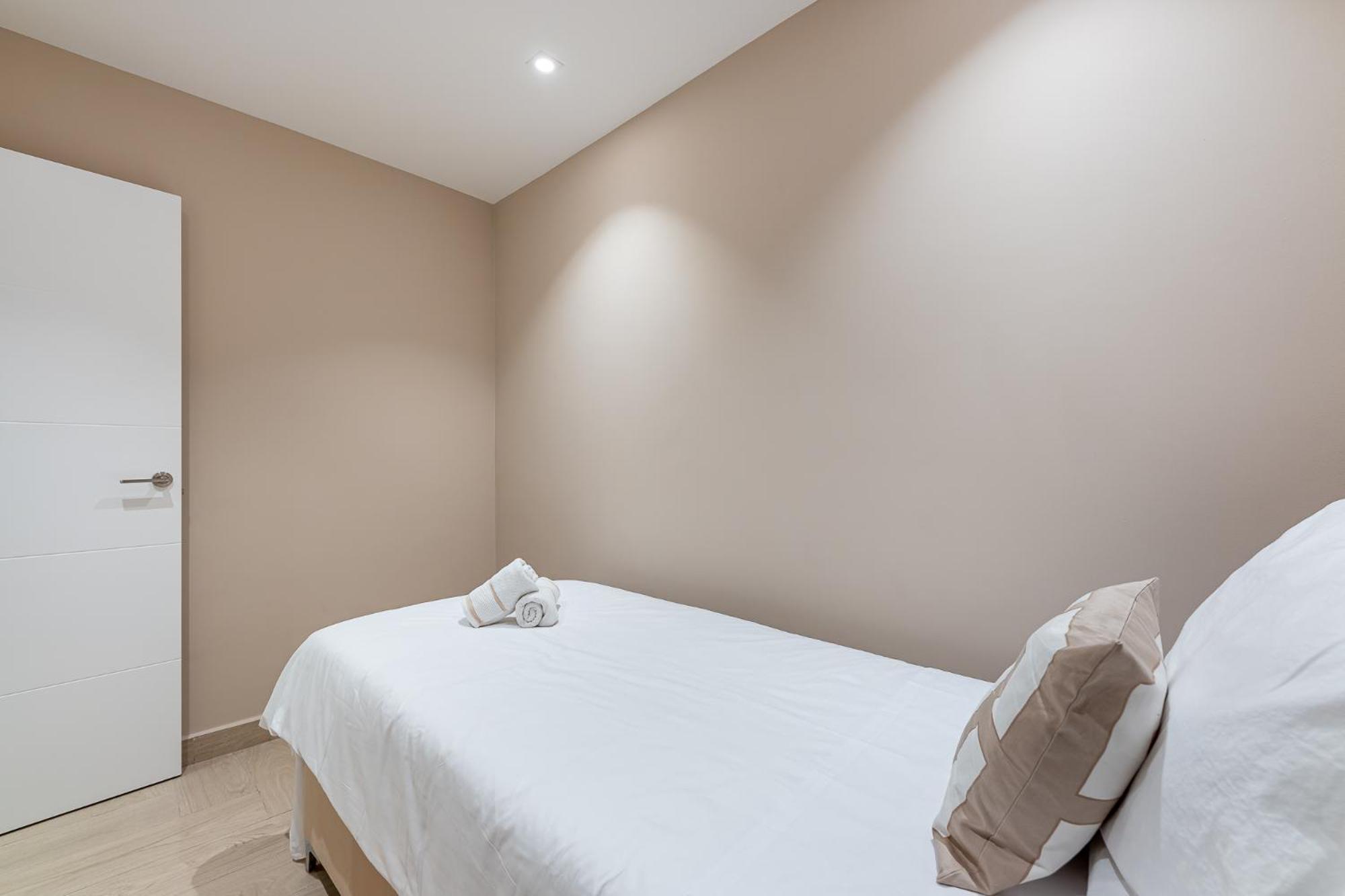 Apartment Malaga Vacation Five Minutes From The Port Of Pool And Sun Benalmadena