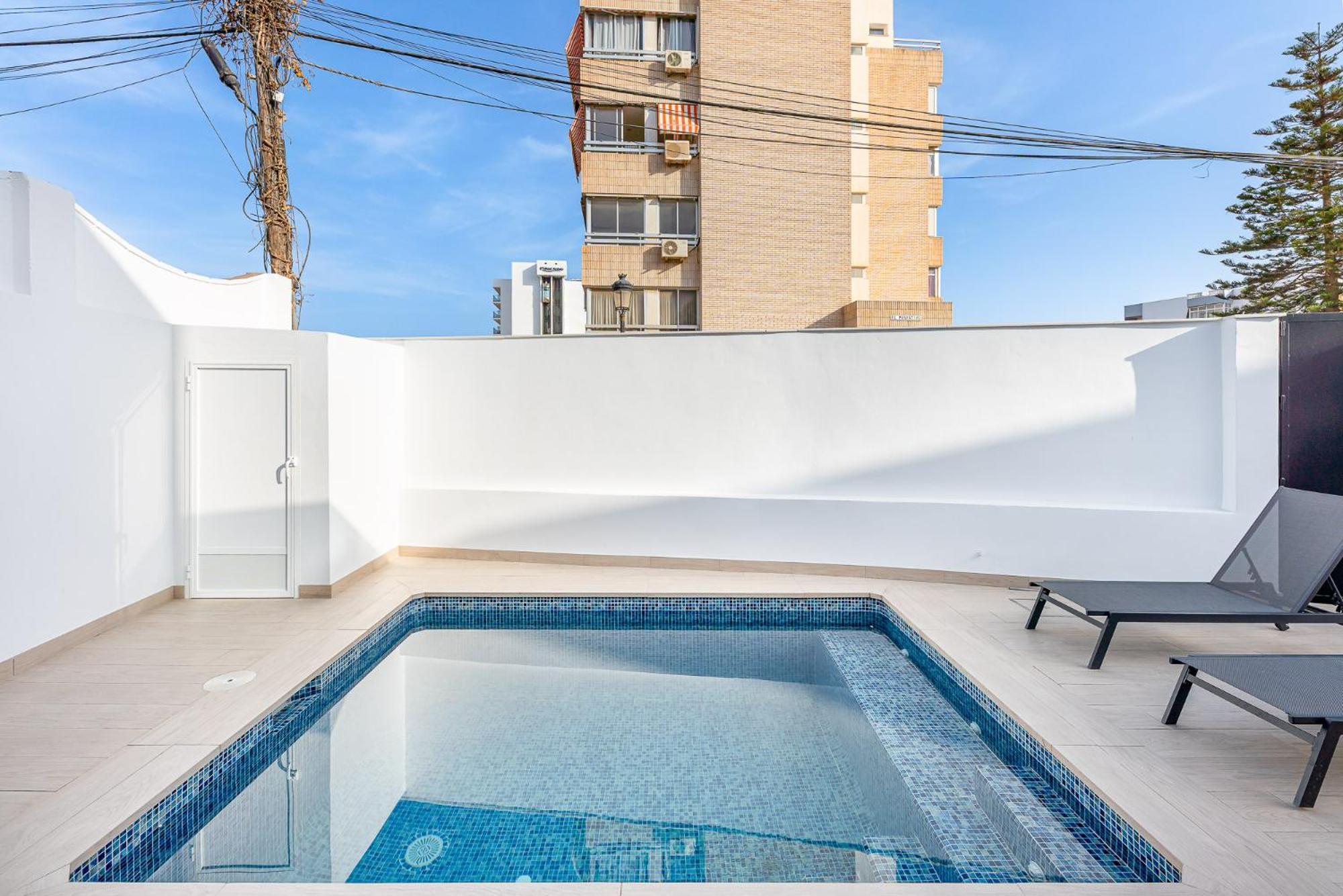Malaga Vacation Five Minutes From The Port Of Pool And Sun Apartment Benalmadena